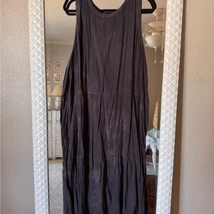 Ava & Viv Black Sleeveless Tiered Maxi Dress